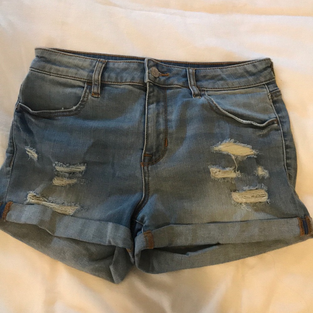 PacSun Distressed denim shorts